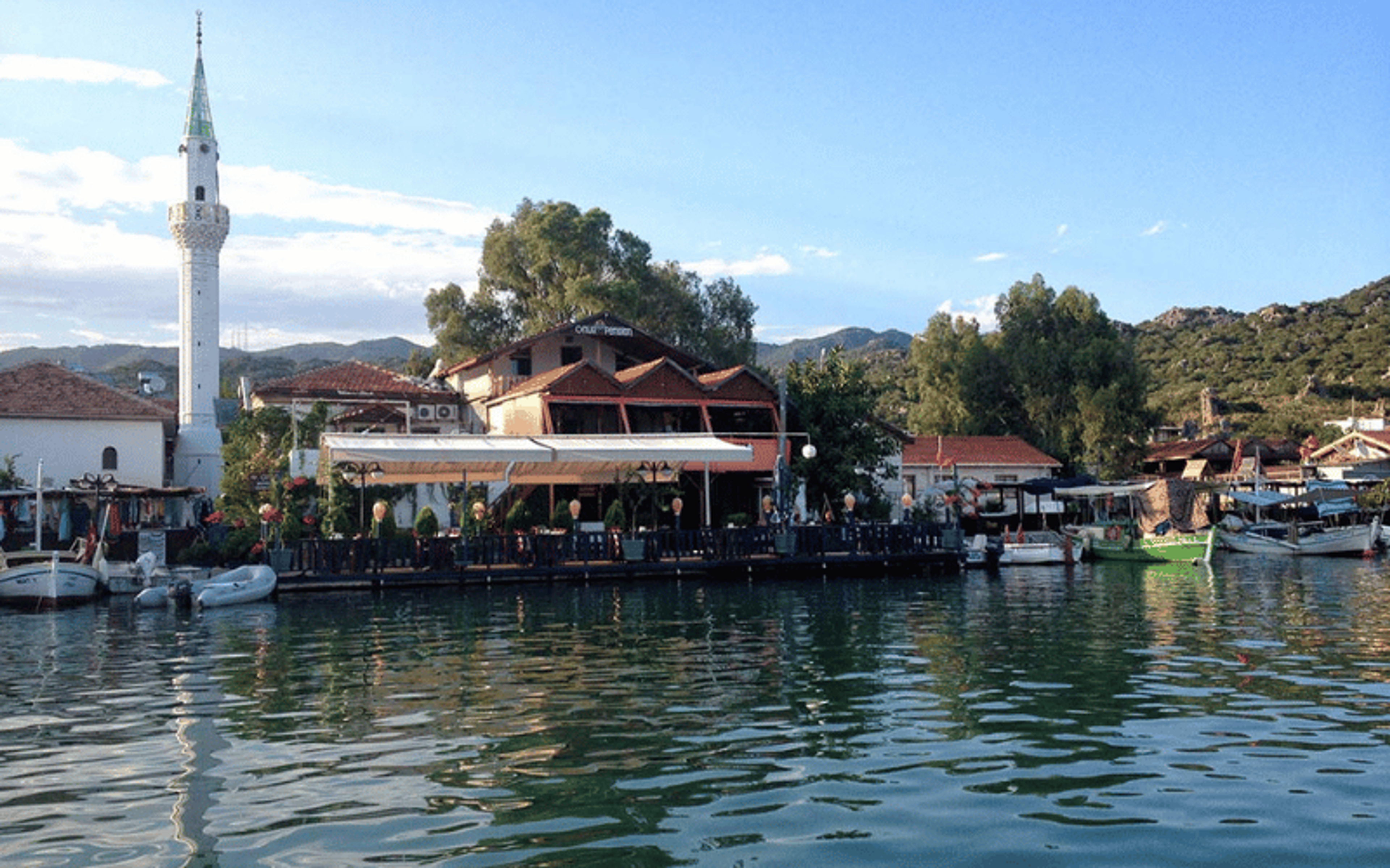 Üçağız köyü