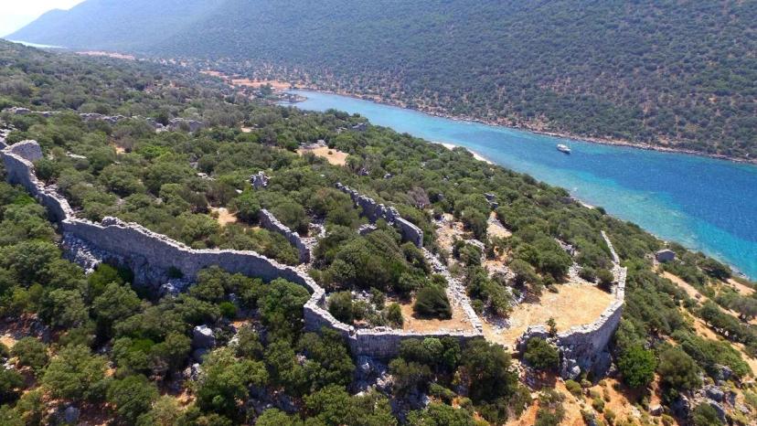 Aperlai’nin Sırları: Likya Kalıntıları ve Caretta Carettalar