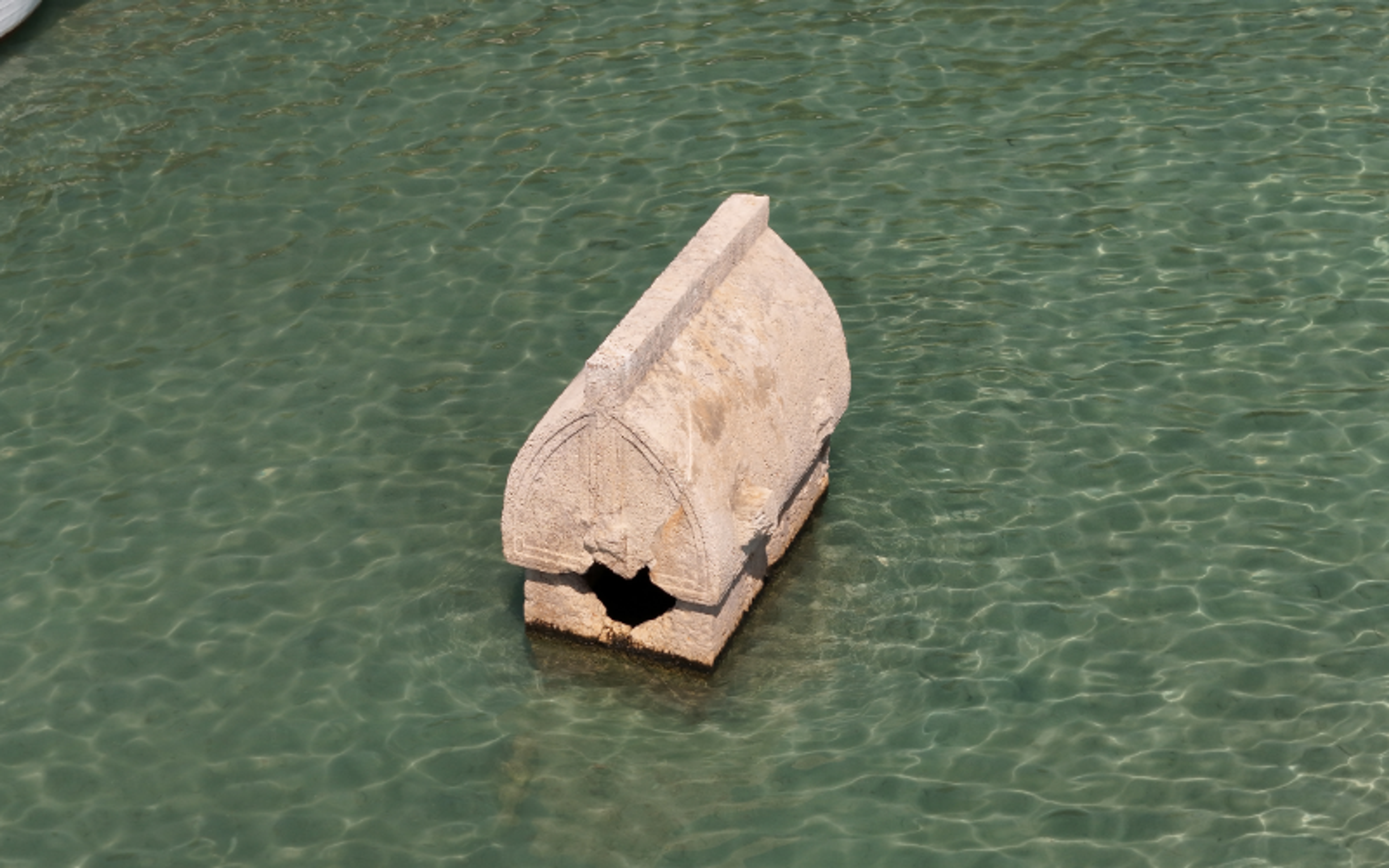 Kekova lahit