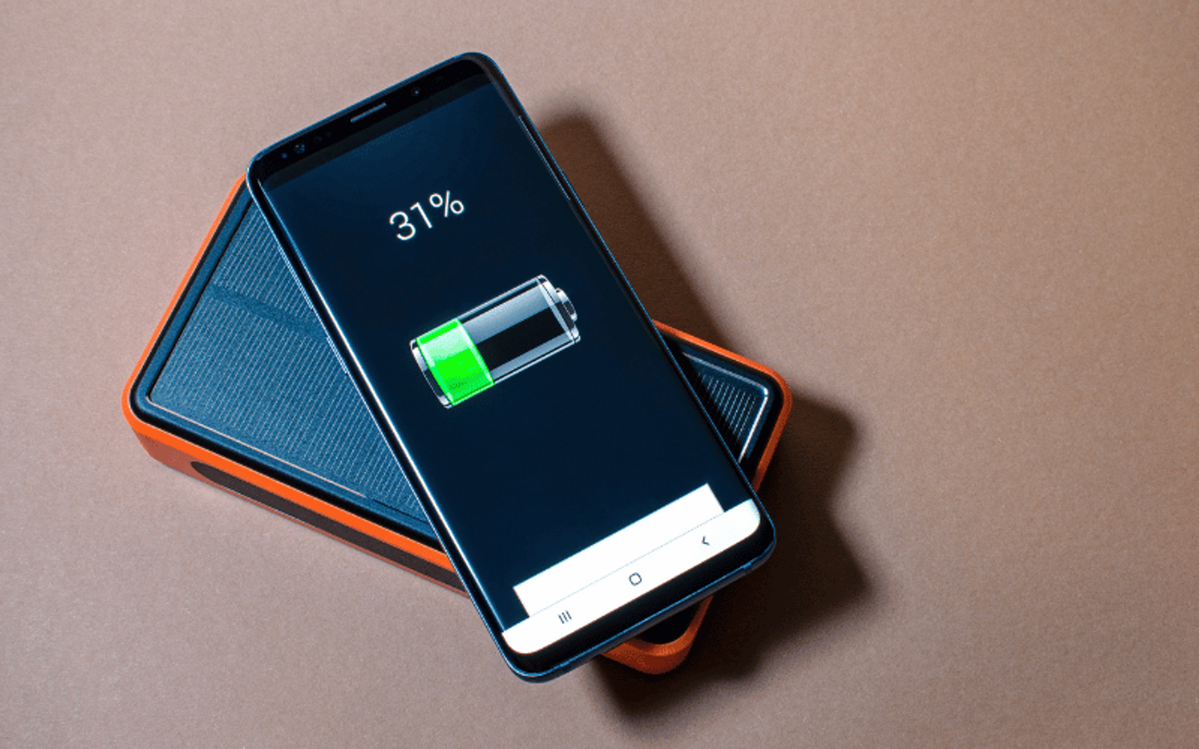 Güneş Enerjili Powerbank