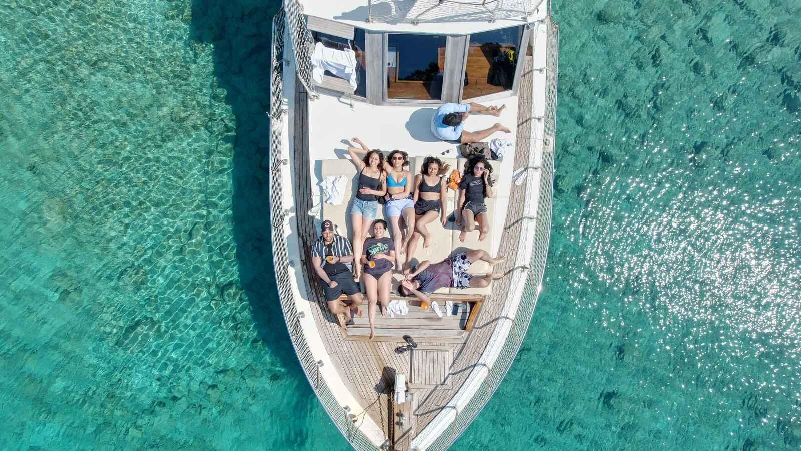Üçağız’dan Kekova’ya: Batık Şehir ve Saklı Koylar